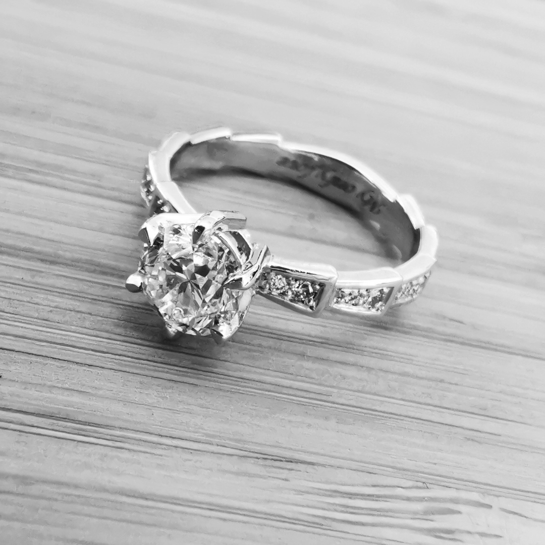 Solitaire diamants en certi griffe