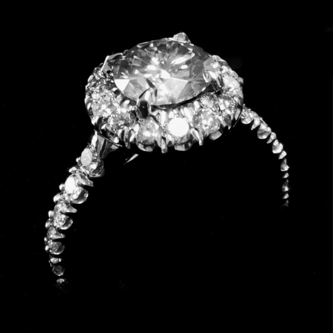 Solitaire pavé de diamants